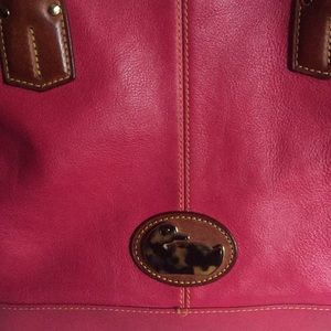 Dooney & Bourke pink shoulder bag